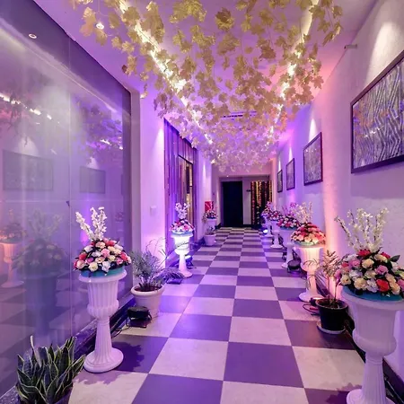 Hotel Mystic Falls-3