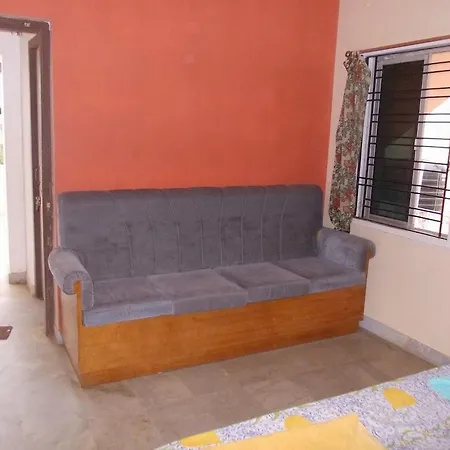 Rishaan Guest House-3