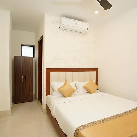 Hotel Royal Palace-3
