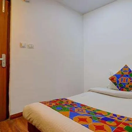 Fabhotel Stay Comfort Mall Road-2