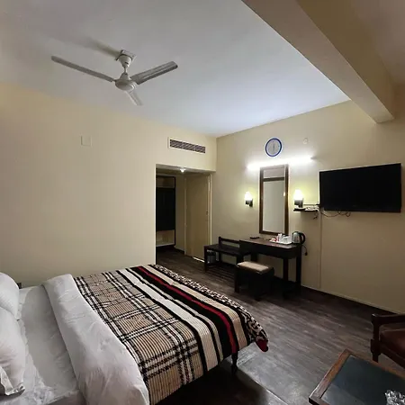 Gautam Hotel-3