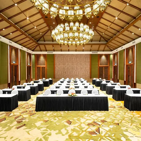 Hilton Goa Resort Candolim-3
