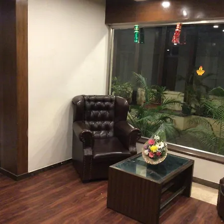 Ivy Studio-3