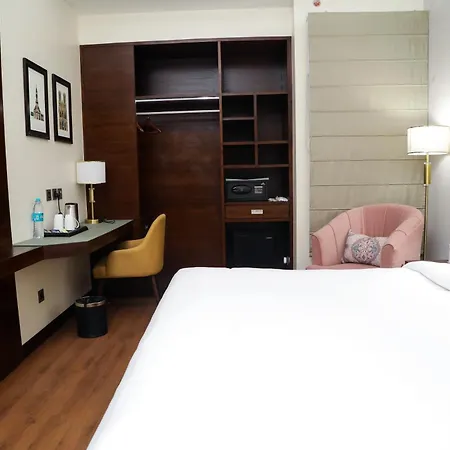 Peninsula The Boutique Hotel-2