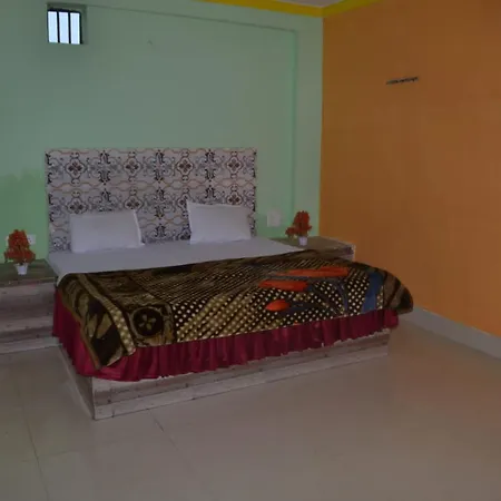 Apna Guest Home Stay-2