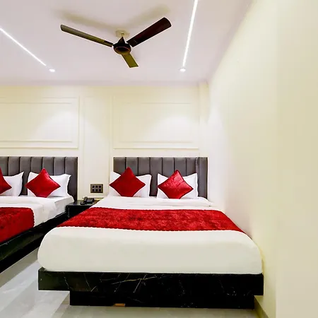 Hotel Surya Plaza-2