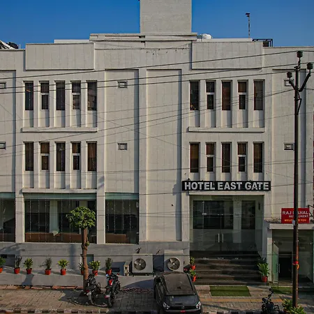 Hotel Agra Dazzling East Gate-3