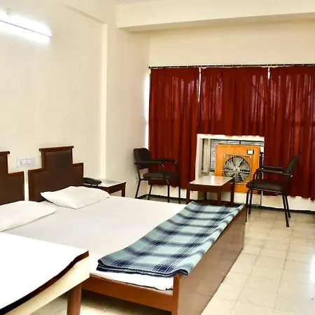 Hotel Gomti-2