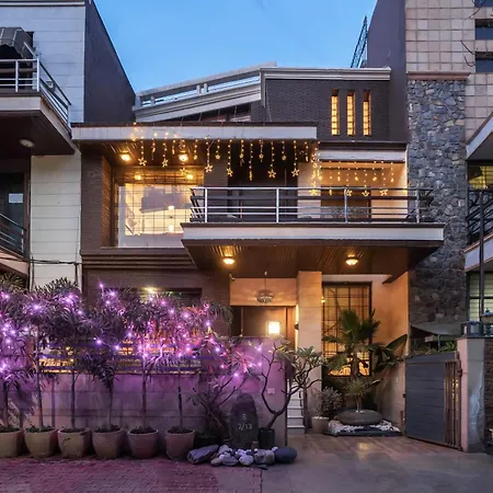Aravali Woods 4 Bhk With Mini Movie Theatre In Gurgaon-2