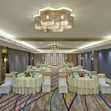 Crowne Plaza Ahmedabad City Centre By Ihg-2