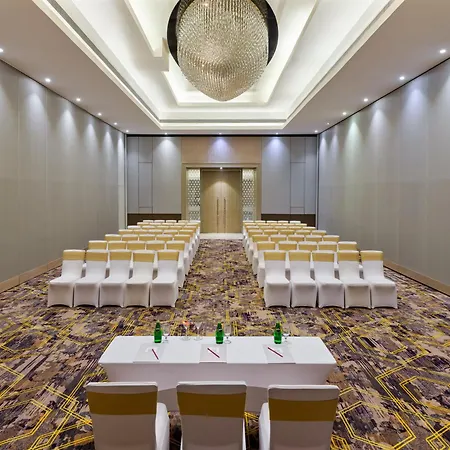 Crowne Plaza Ahmedabad City Centre By Ihg-3