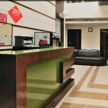 Hotel L-3