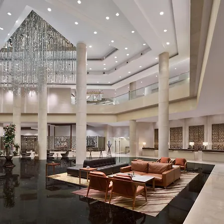 Kochi Marriott Hotel, Lulu International Shopping Mall-2