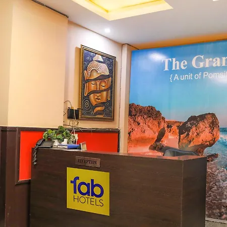 Fabhotel Grand Olive-3