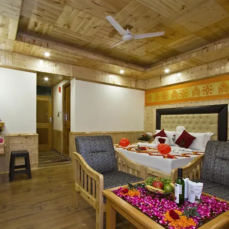 New Harmony Inn-3