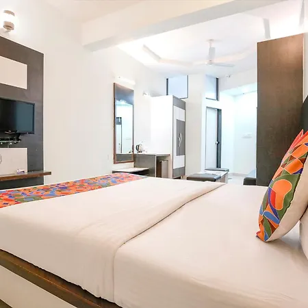 Fabhotel Skylon, Near Mahatma Mandir-3