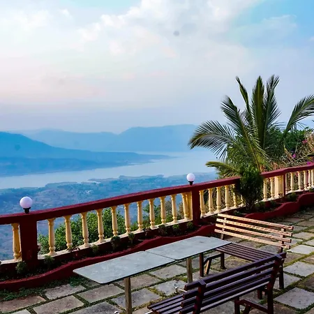 Sharayu Holidays Valley View-3
