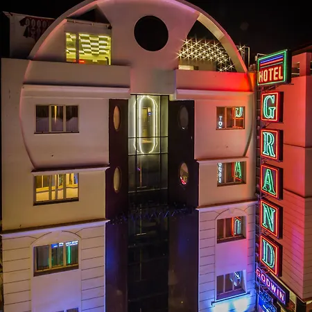 Hotel Grand Godwin Near New Delhi Railway Station- Free Airport Pick-Up-3