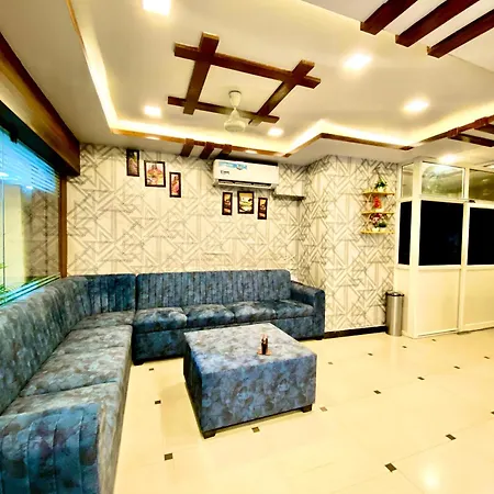 Hotel Sky Park-3