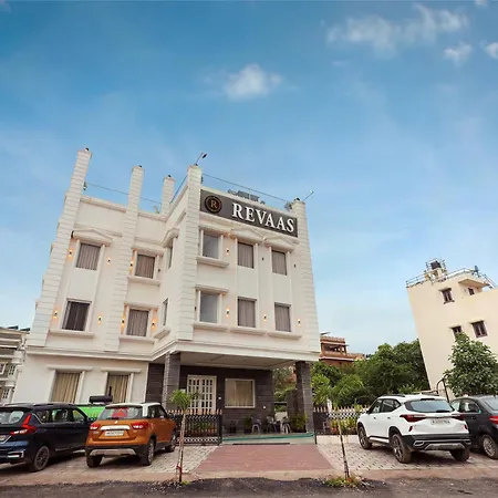 Revaas Lake View Boutique Stay-2