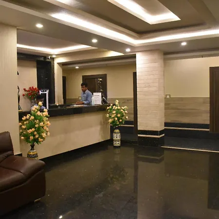 Hotel Vip Square-2