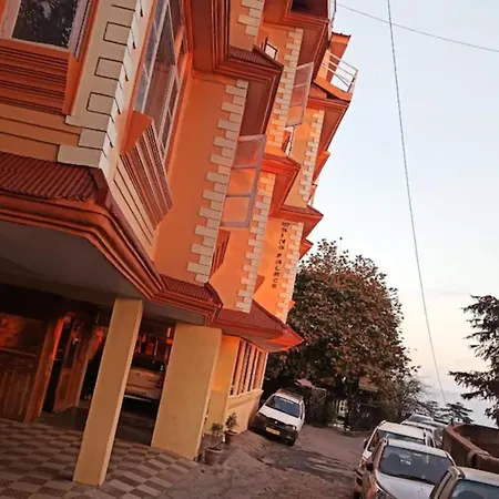Hotel King Palace - Nature-Valley-Luxury-Room - Prime Location With Parking Facilities-2