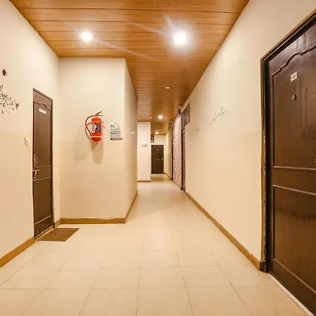 Fabhotel Elegant-2