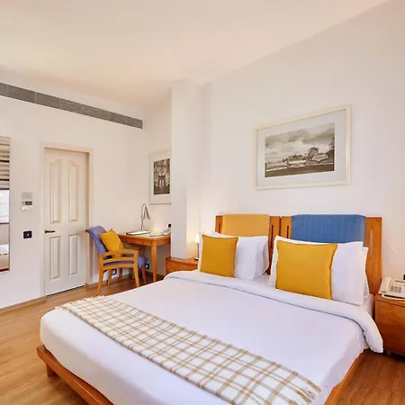 The Gordon House Hotel - Near Gateway Of India-3
