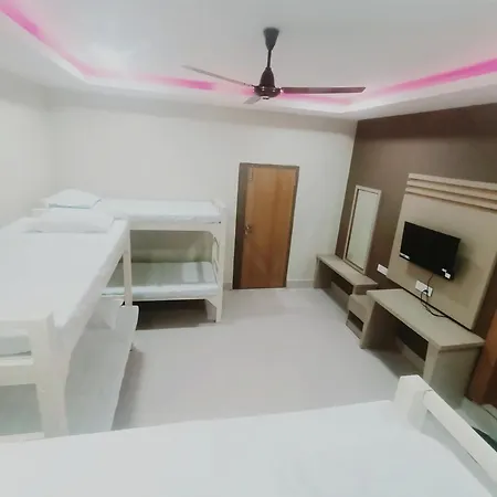 Grace Inn A Premium Guest House, Near Airport & Ion Digital-3
