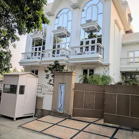 Hotel Exotica Leisure Valley, Gurgaon-3