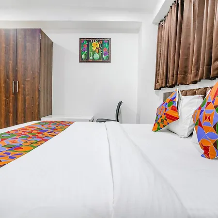 Fabhotel Rose Palace - Vesu-2