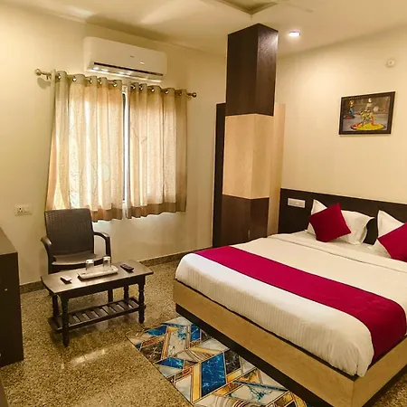 Hotel Rajputana Palace Udaipur-2