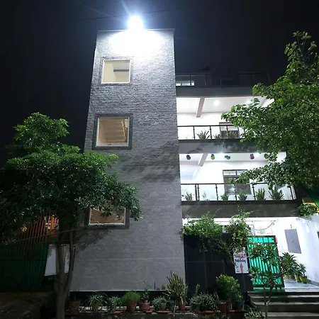 Hotel Taj Niwas-2