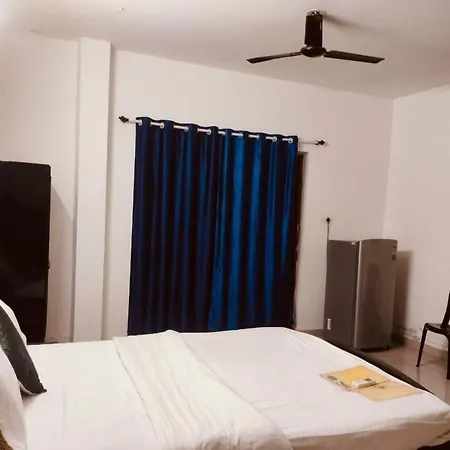 Hotel Explorer Calangute-2