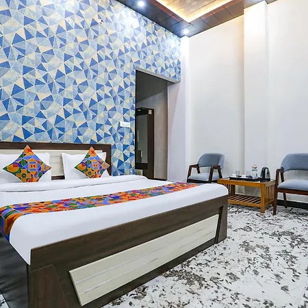 Fabhotel Square Jb Resort-2
