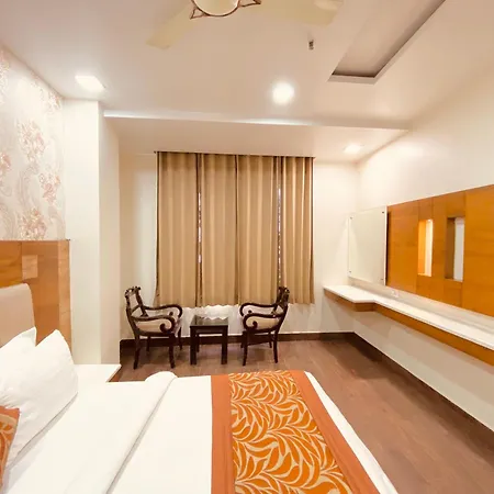 Hotel La Vista Near Railway Station Darjeeling-3