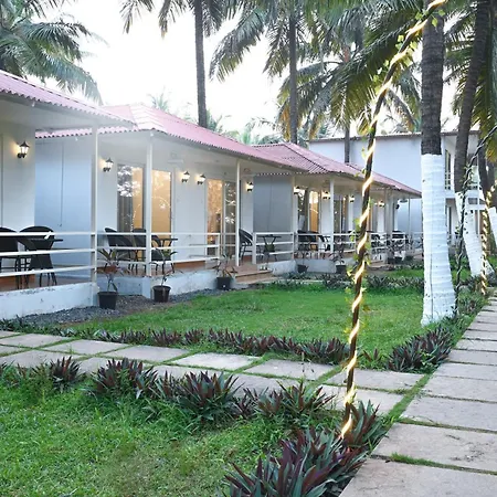 Arabian Sea Beach Resort-3