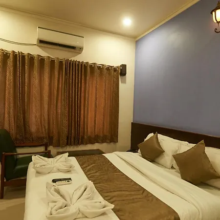 Hotel Pride Inn Shirdi-3