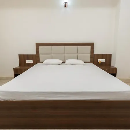Maryada Maitri Resort -100 Rooms & 3 Banquets-2