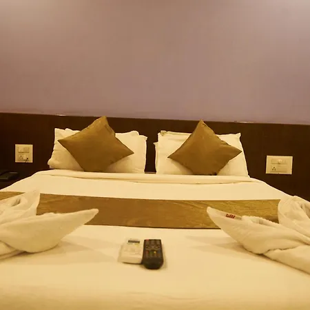 Hotel Pride Inn Shirdi-2