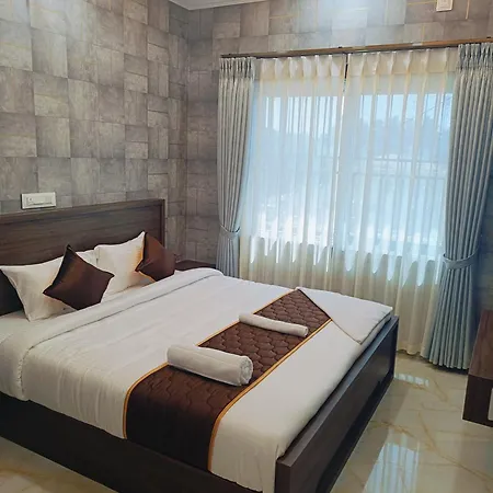 Golden Residency-3