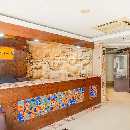 Fabhotel Marble Arch-2