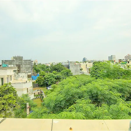 Fabhotel Phoenix Hospitality - Nr Dlf Cyber Hub & Metro, Gurugram-2