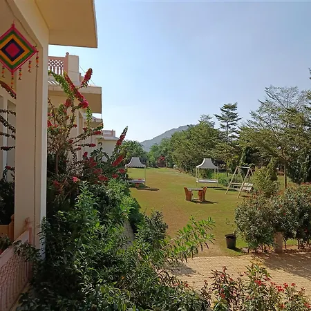 Brahma Heritage-Pool With Nature-2