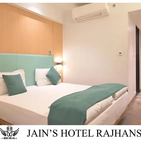 Jain'S Hotel Rajhans-2