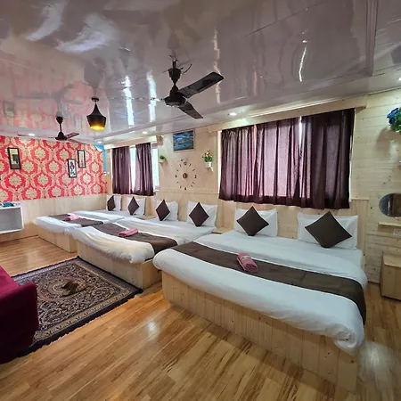 Hotel Young Mamta-3