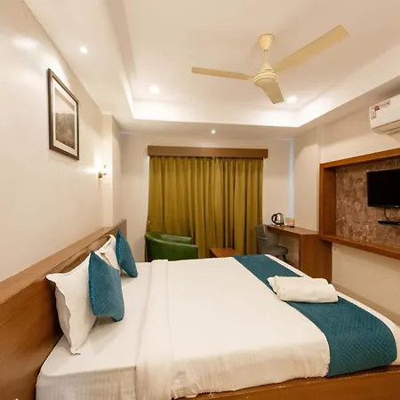 Regalia Inn &Suites-3