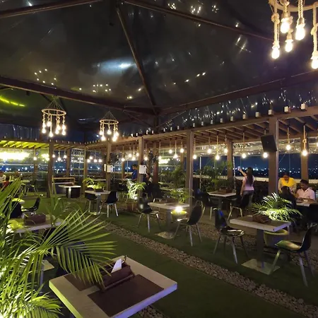 Morvee Hotels Durgapur-3