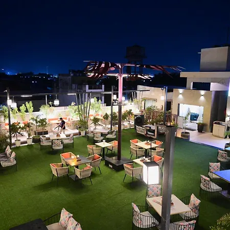 The Ambassador - Hotel & Conference Center-2