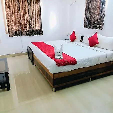 Swarna Sudarshan Service Apartments Sholinganallur-3